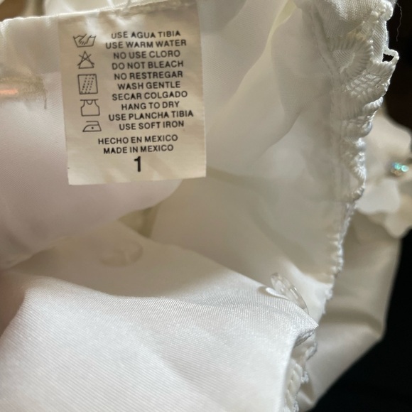 Elegant White Lace Kids Formal Dress - Picture 13 of 13